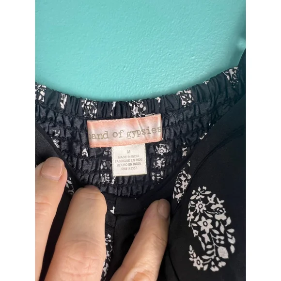 Women's Band of Gypsies Black White Paisley Mini Dress Size M - Picture 3 of 6